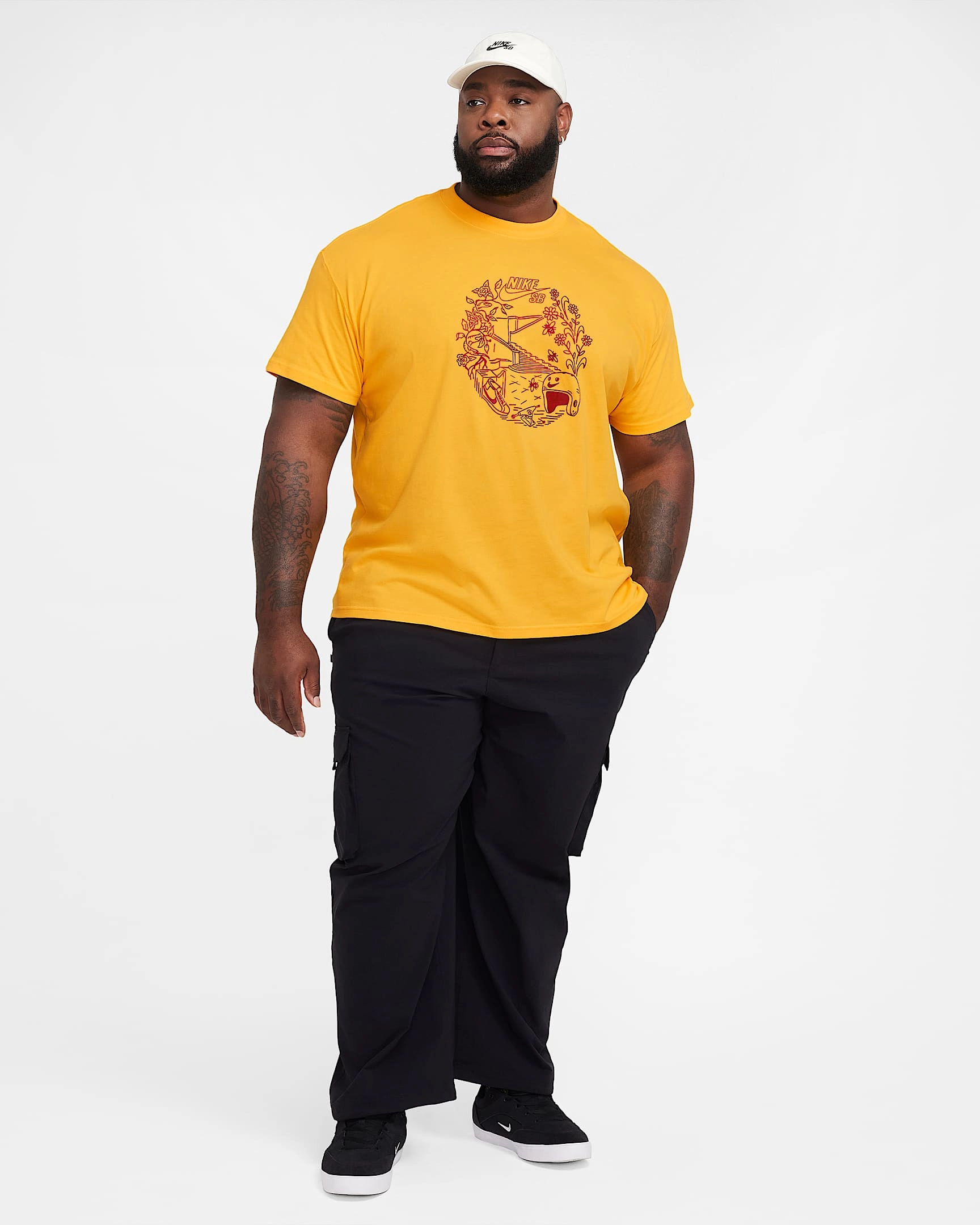 Nike SB T-shirt: Stilfuld komfort på dansk sommervind eller vinterhygge